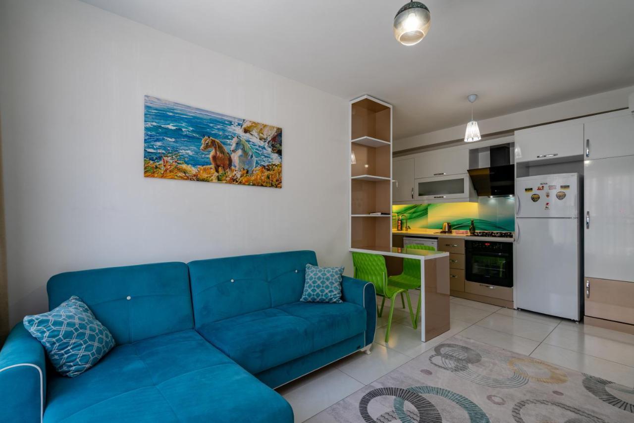 Sare Suites Downtown Antalia Esterno foto