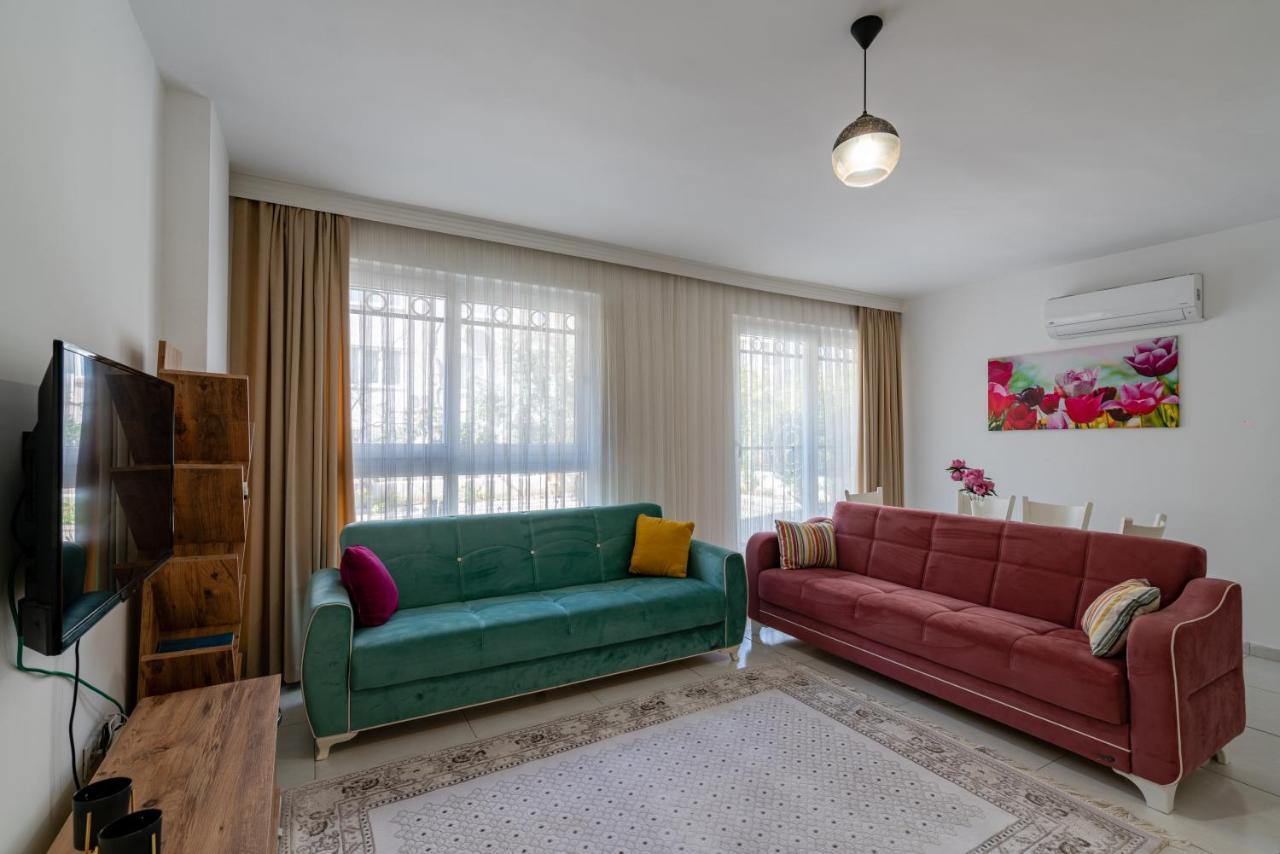 Sare Suites Downtown Antalia Esterno foto
