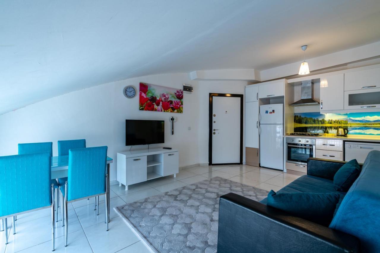 Sare Suites Downtown Antalia Esterno foto