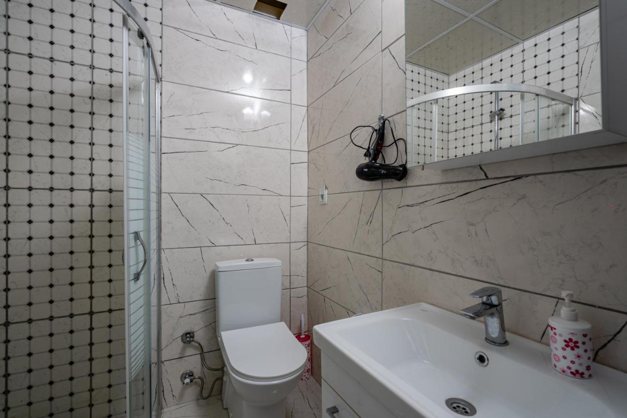 Sare Suites Downtown Antalia Esterno foto