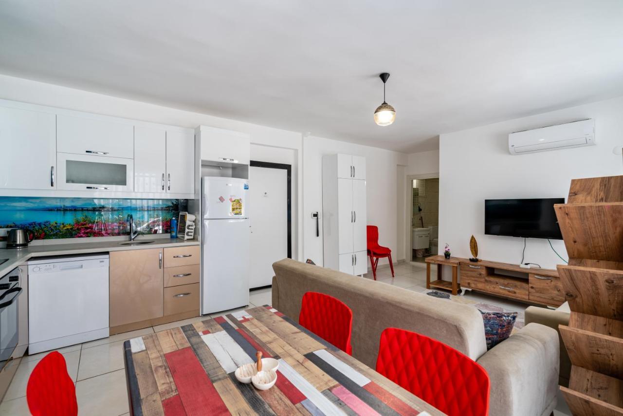 Sare Suites Downtown Antalia Esterno foto