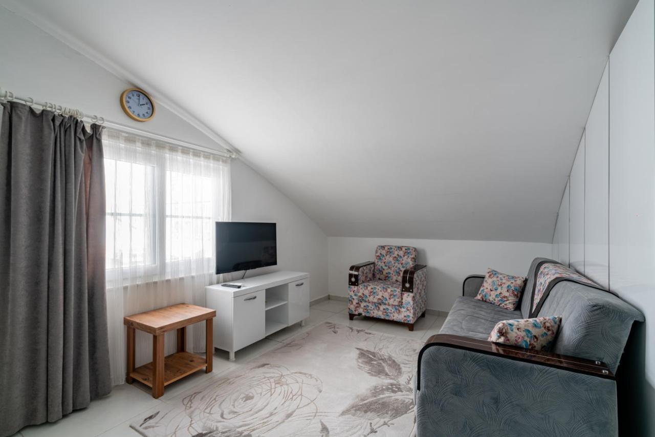 Sare Suites Downtown Antalia Esterno foto