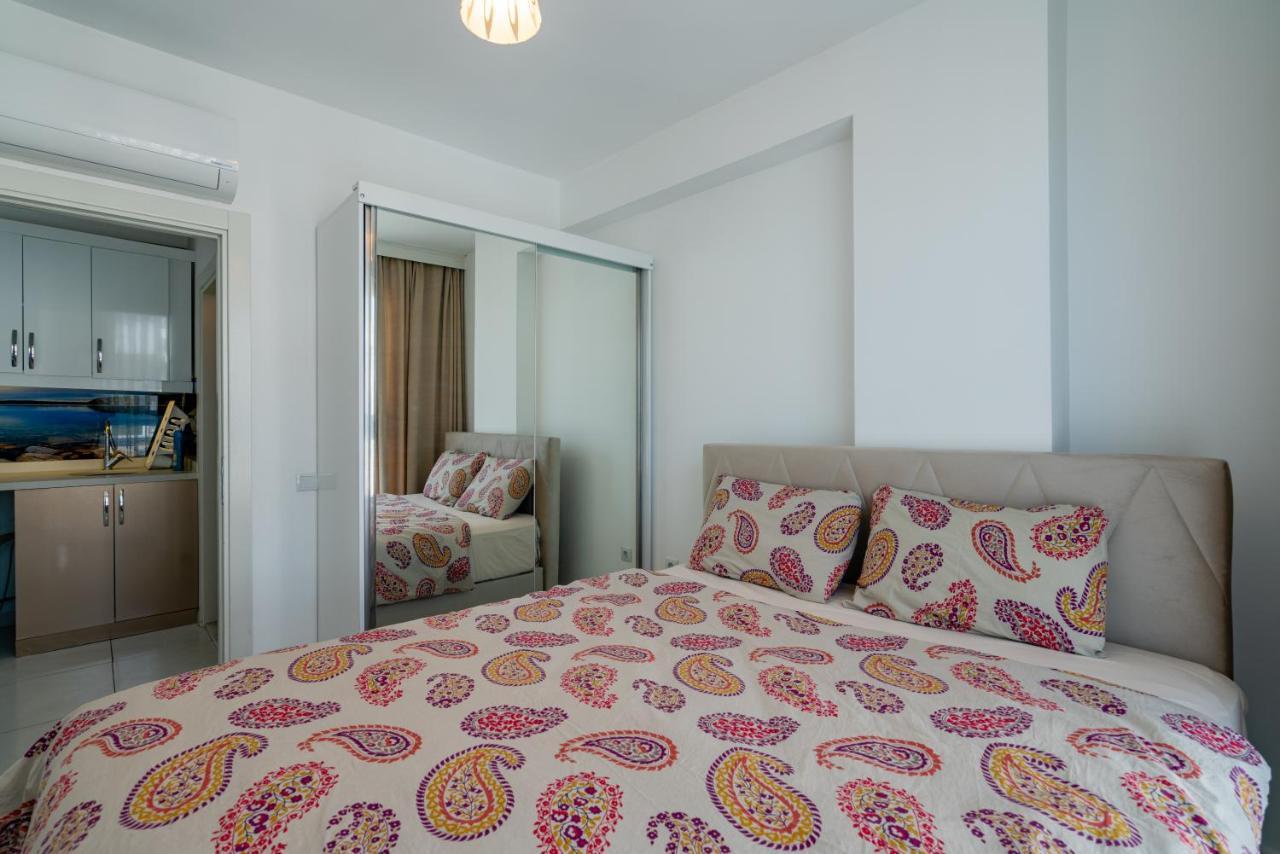 Sare Suites Downtown Antalia Esterno foto