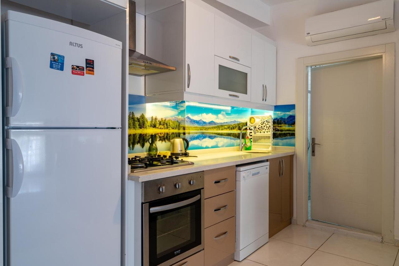 Sare Suites Downtown Antalia Esterno foto