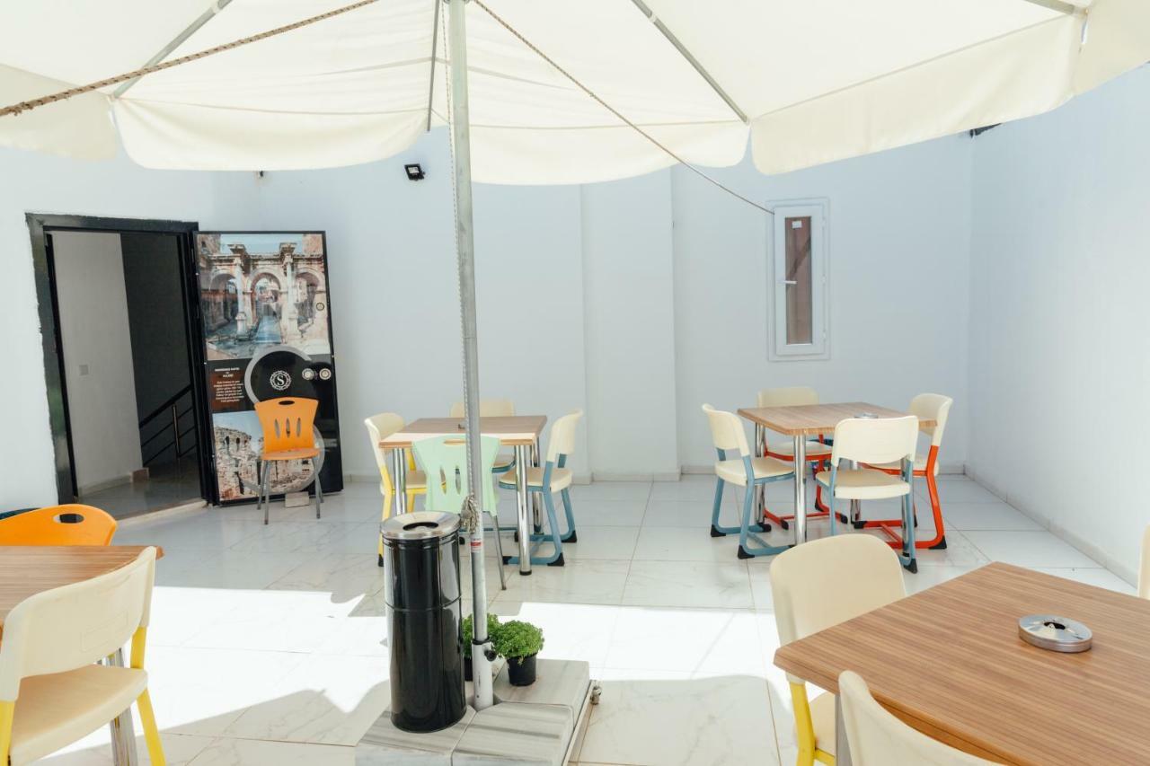 Sare Suites Downtown Antalia Esterno foto